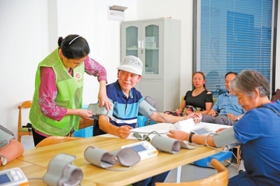 渝北仙桃街道:將養老院“搬”進居民家